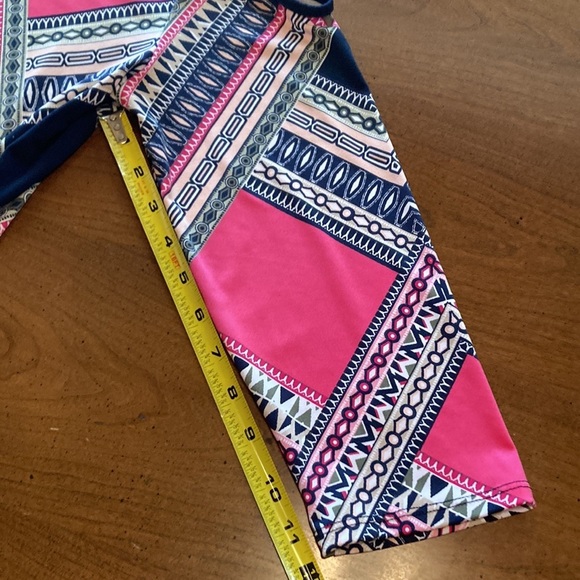 JM Collection Womens Cold Shoulder Top - size Medium - Picture 14 of 17